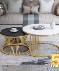 ترابيزة وسط متداخل