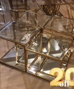 ترابيزة وسط مربعات